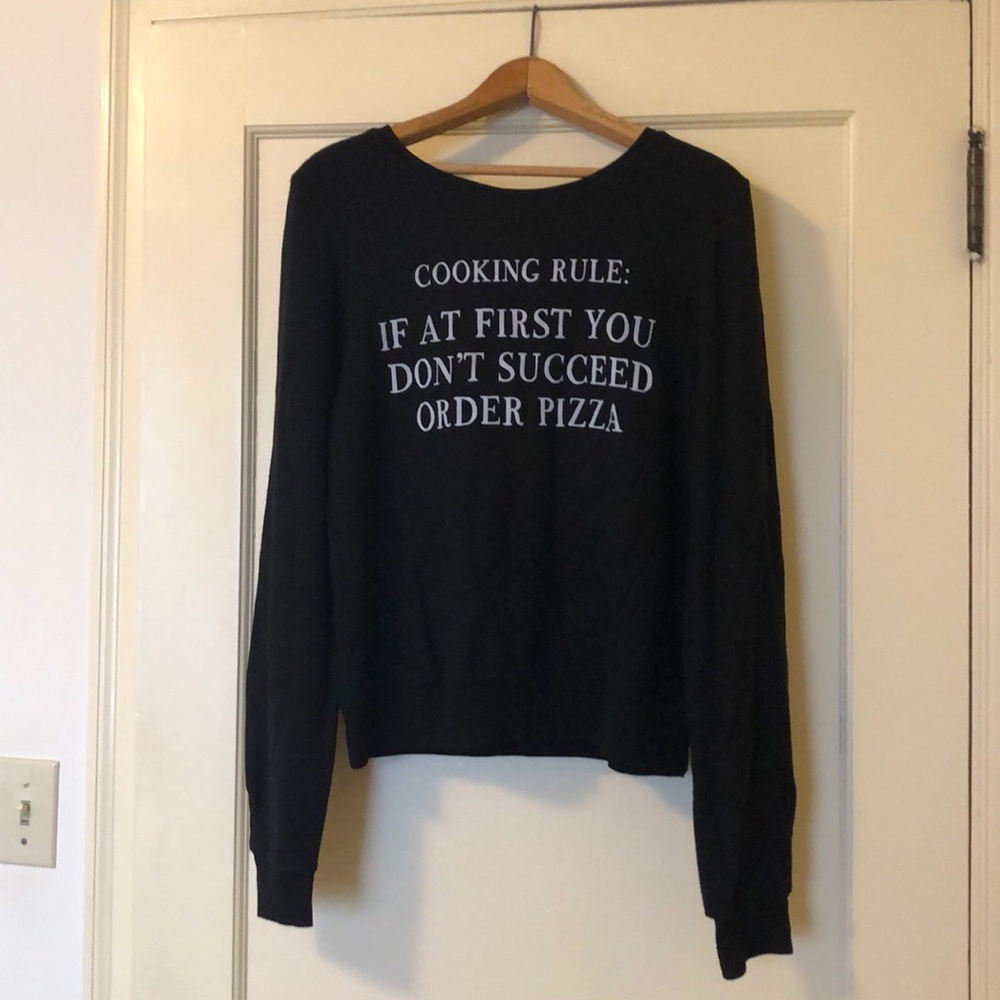WILDFOX black soft crew neck sweatshirt